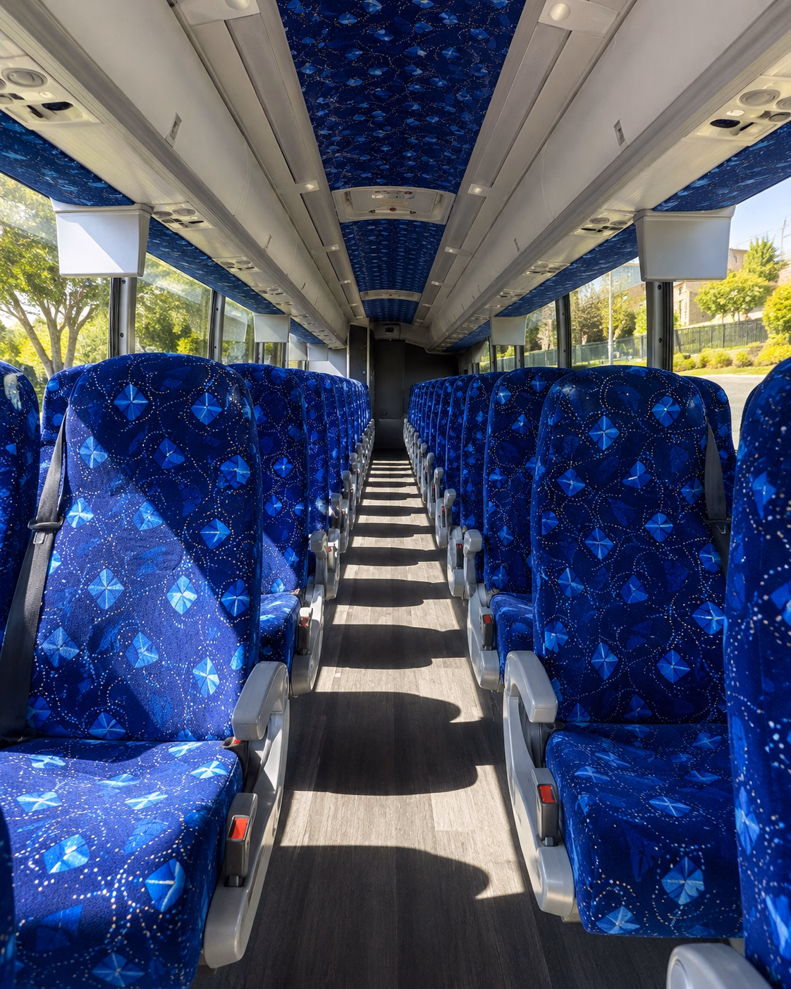 guest shuttles to nashoba valley winery and wedding venues around worcester