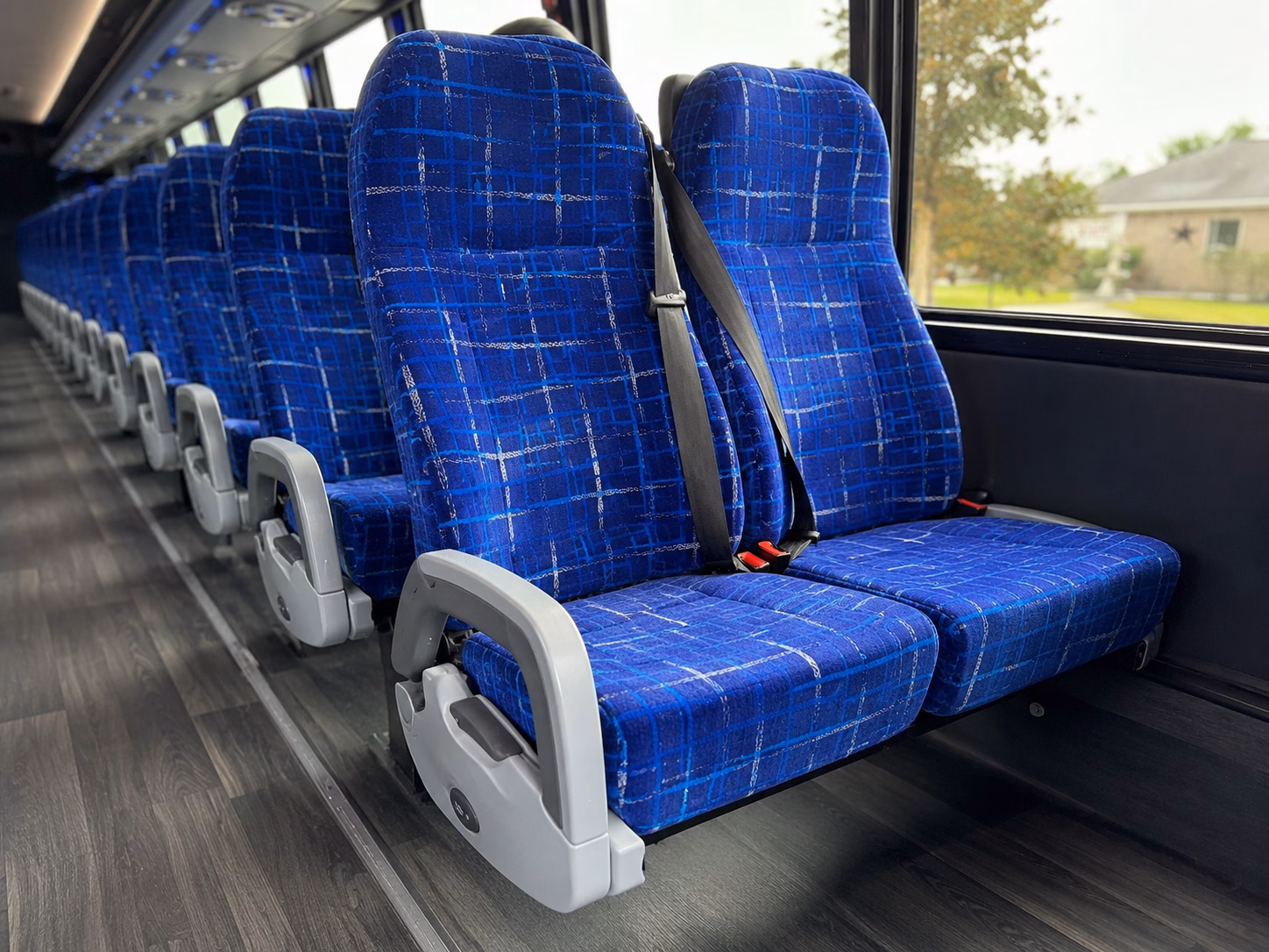 orh airport shuttles for out of town wedding guests