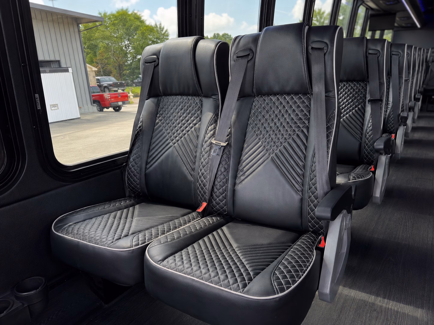 private charter buses for layovers in worcester