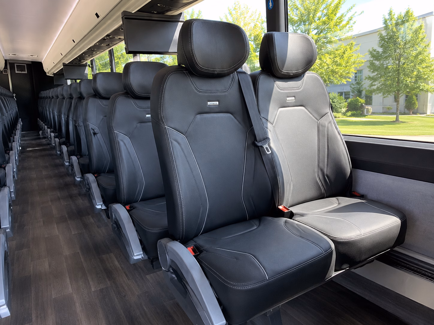 worcester parking shuttle and park and ride bus rentals